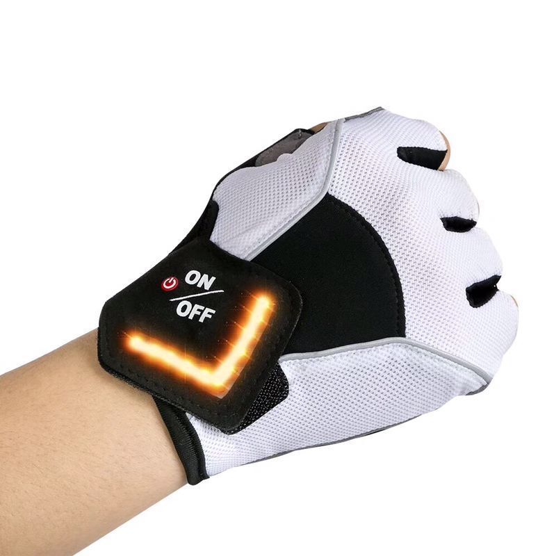 Turn Auto Sensing Sport Riding Gloves